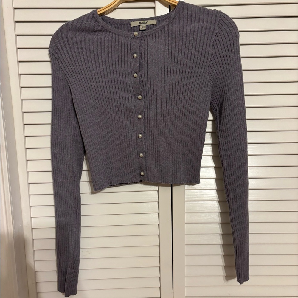 Women’s cropped sweater